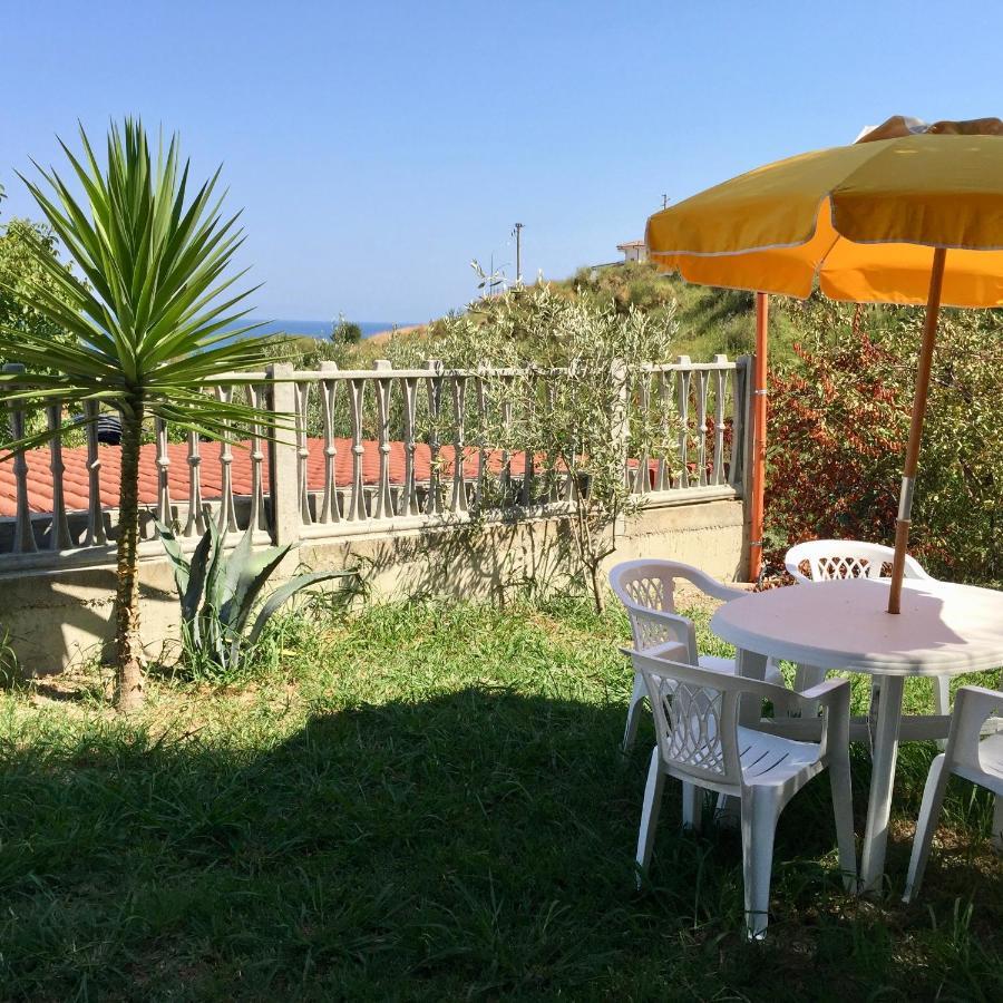 Alba Serena Santa Caterina Dello Ionio Marina Екстер'єр фото